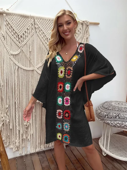 V-neck Boho-style Swimsuit Cover Up - Image 3
